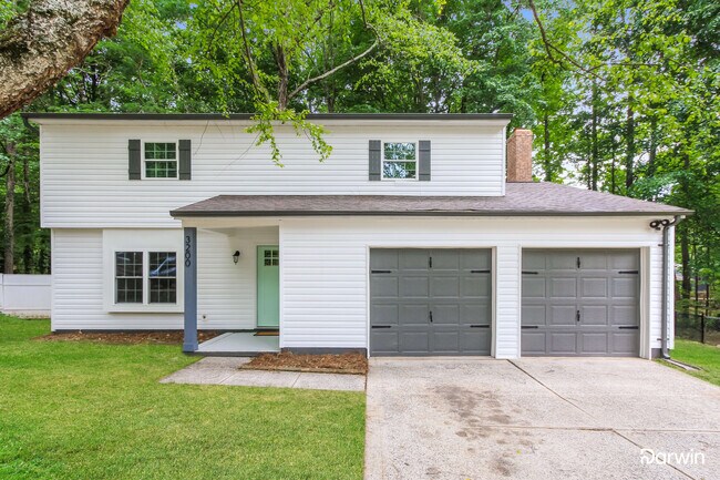 Building Photo - 3200 Winchelsea Drive, Charlotte, NC 28212