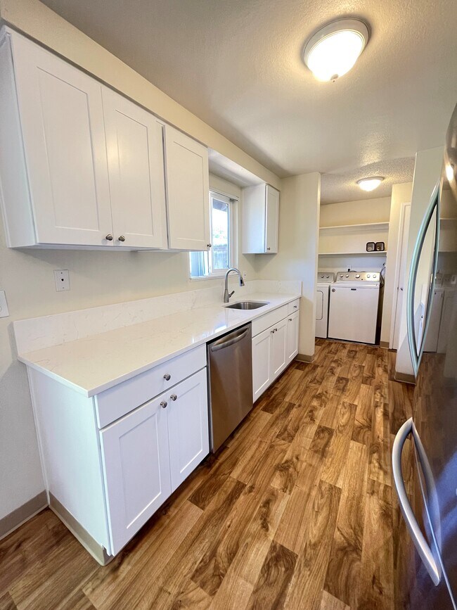 Kitchen - 10971 SW Hall Blvd