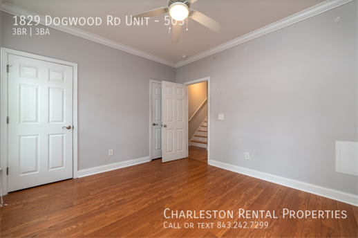 Foto del edificio - 1829 Dogwood Rd