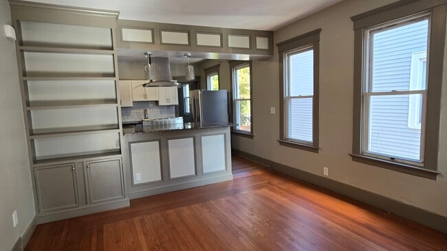 Foto del edificio - 47 Dickerman St