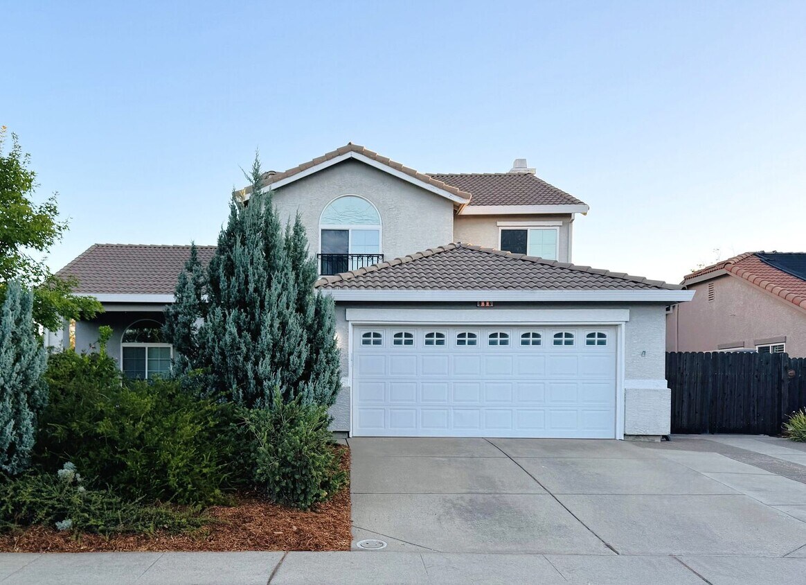 COMING SOON!!! Beautiful 4bd 3ba home in ... - COMING SOON!!!  Beautiful 4bd 3ba home in ...