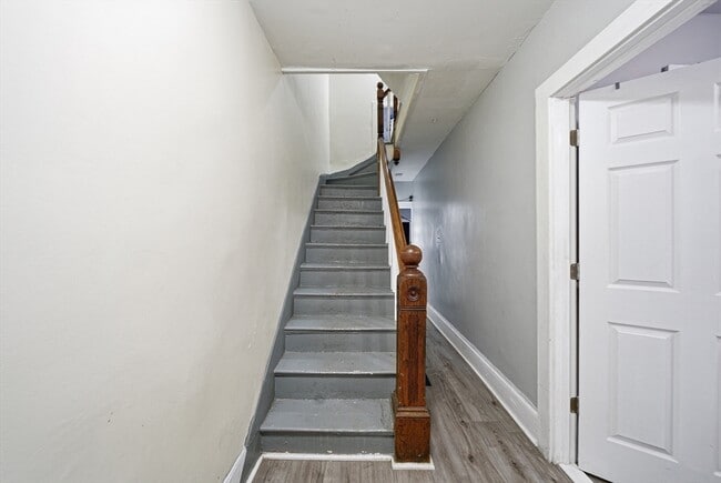 Building Photo - 10-12-12 Michigan Ave