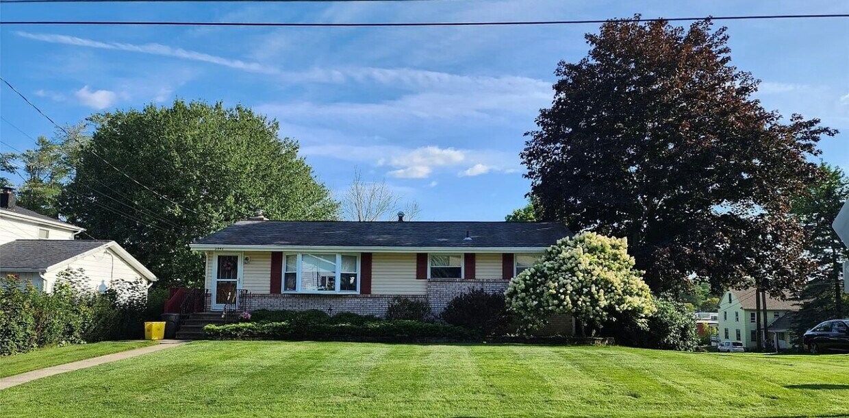 Foto principal - 2946 Northwood Dr
