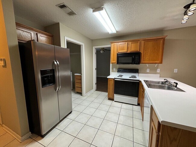 Foto del edificio - 324 N Ross St