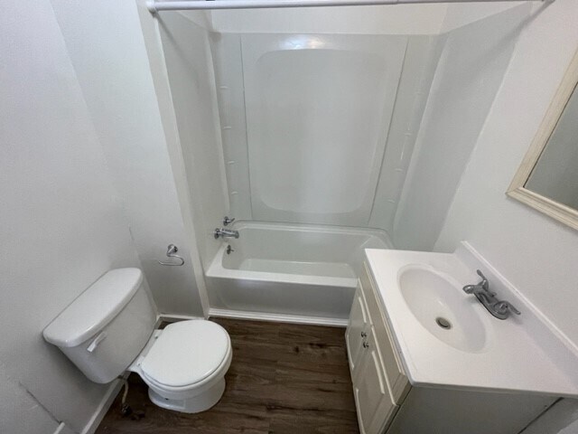 Bathroom - 15 Grove St