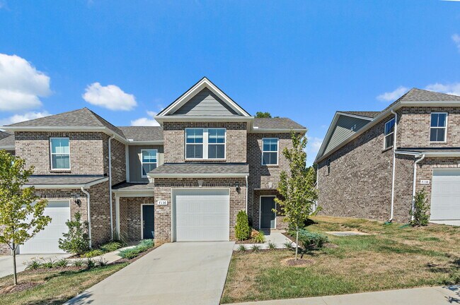 Foto del edificio - 7136 Mapleside Ln