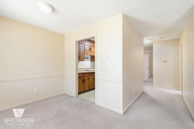 Foto del edificio - 721 33rd St E