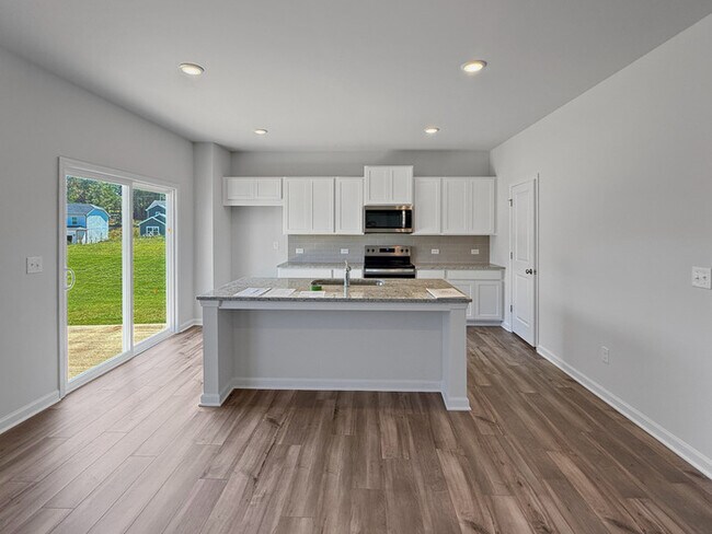 Photo - 617 Cayenne Wy House