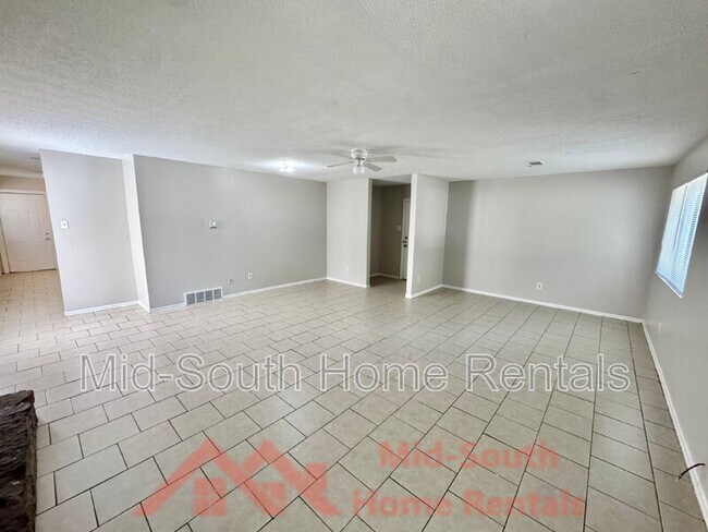 Foto del edificio - 4579 Buffer Dr