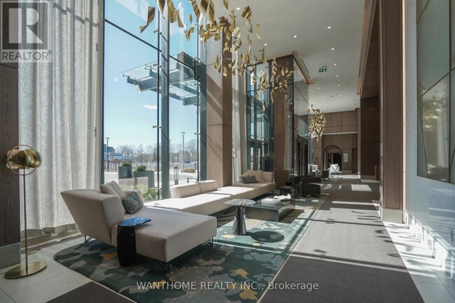 Building Photo - 20 Inn On The Pk Dr