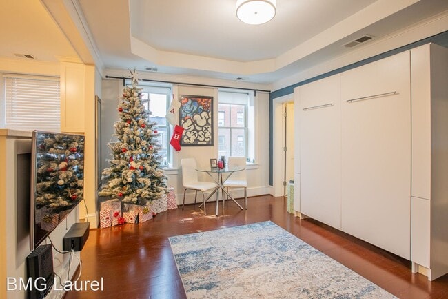 Foto del edificio - Studio, 1 bath House - 1451 Park Rd NW  (#...