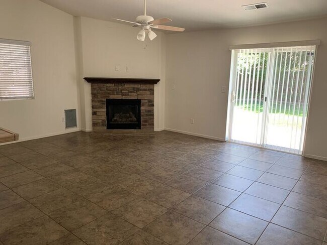 Building Photo - Lovely Shannon Ranch home for Rent!