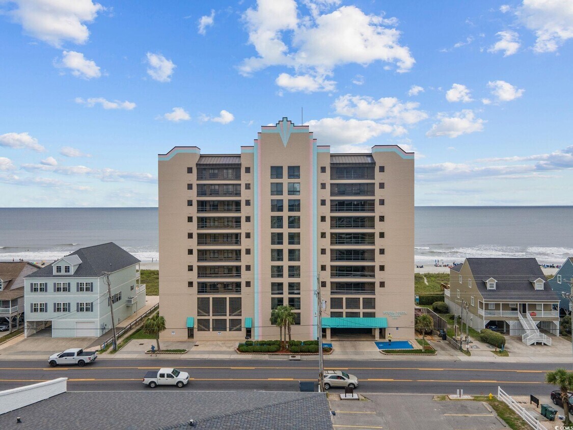Foto principal - 4000 N Ocean Blvd