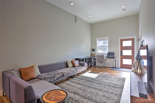 Foto del edificio - 3937 N Humboldt St