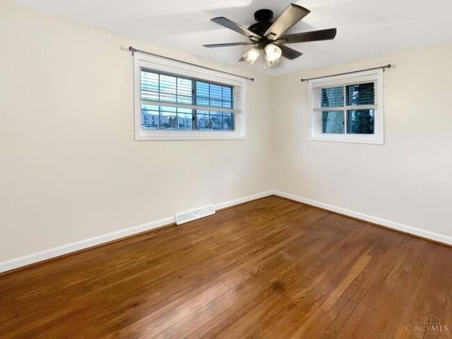 Building Photo - 4705 Beechwood Rd