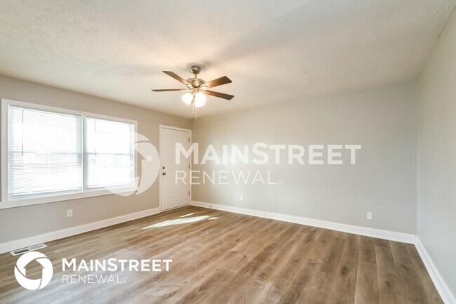 Foto del edificio - 4917 Barlow Dr