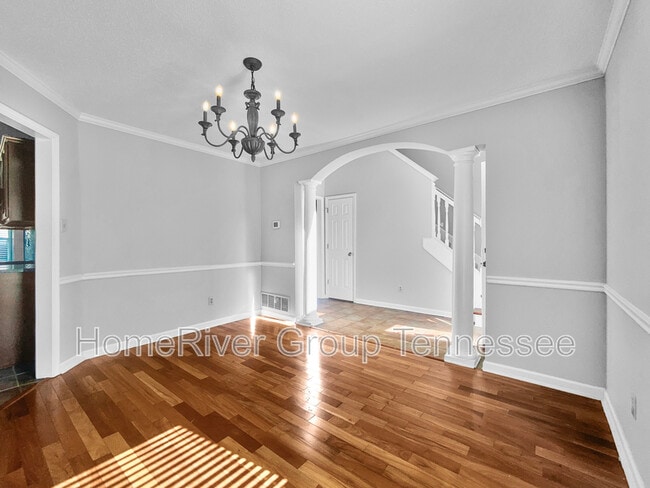 Building Photo - 4290 Mary Lynn Dr
