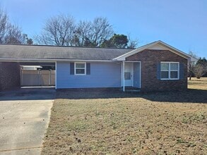 Building Photo - 5080 Seymour Rd