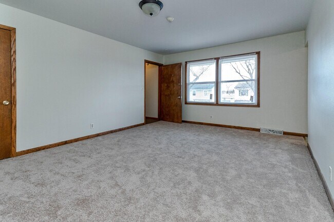 Foto del edificio - 4208 Marquette Dr