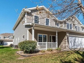 Building Photo - 2204 NW Ashton Ln