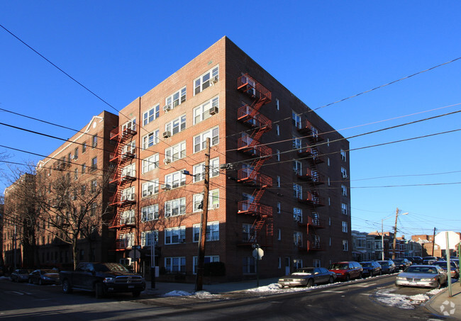 Building Photo - Venus Apartments