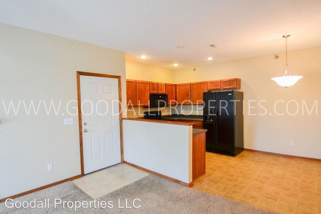 Foto del edificio - 1640 NW Prairie Lakes Dr
