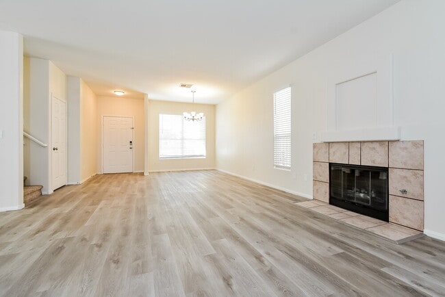 Building Photo - 5900 Taj Mahal Dr