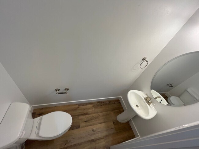 Foto del edificio - Arbor Park Units Available!!