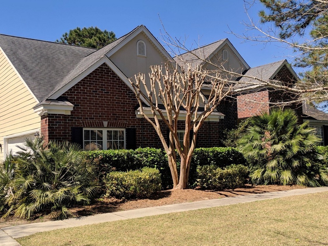 24 Waterford Dr, Bluffton, SC 29910 House Rental in Bluffton, SC