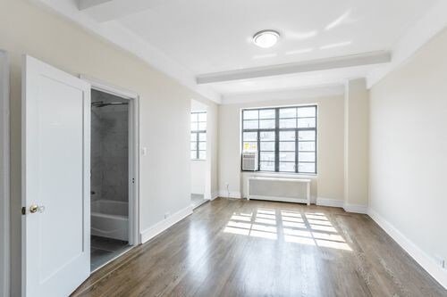 Building Photo - 9 Sheridan Sq