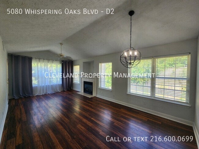 Building Photo - 5080 Whispering Oaks Blvd