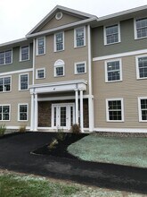 Building Photo - 70 Premier Dr