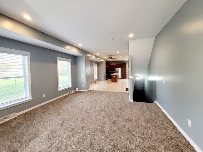 Foto del edificio - 729 Bates St SE