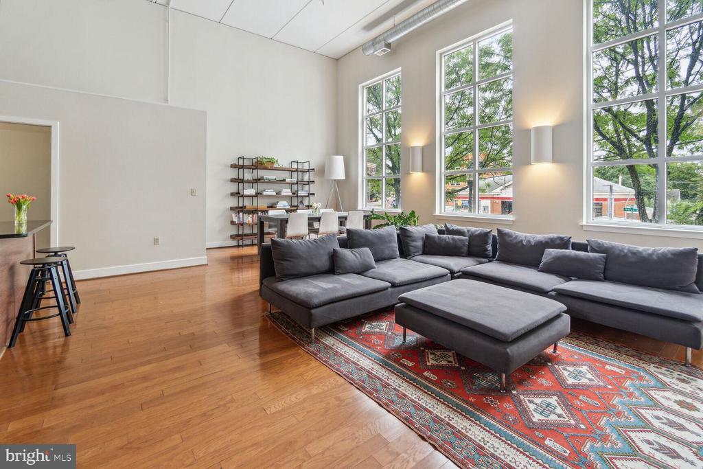 Foto principal - 8322 Fenton St
