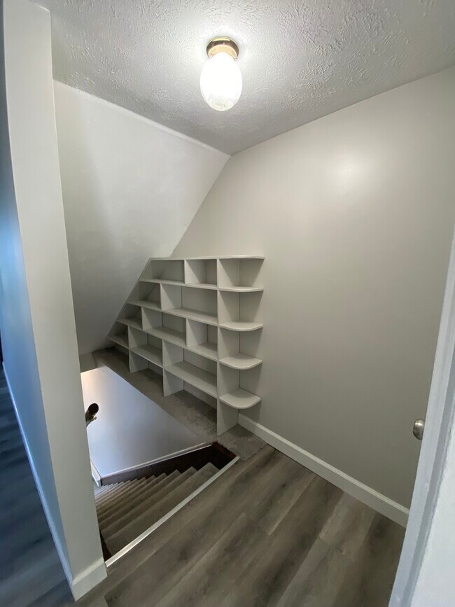 Foto del edificio - 990 Northwestern Ave