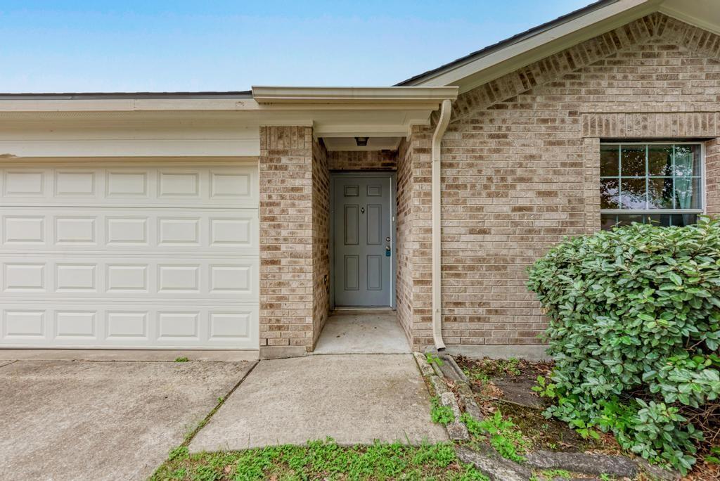 Primary Photo - 311 Indian Meadow Dr