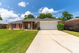 Building Photo - 5848 Chi Chi Cir