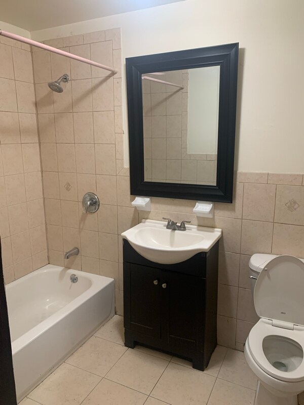 Foto del edificio - 942 Glenmore Ave