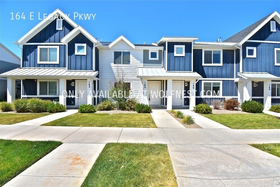 164 E Legacy Pkwy, Saratoga Springs, UT 84045 Townhome Rentals in Saratoga Springs UT