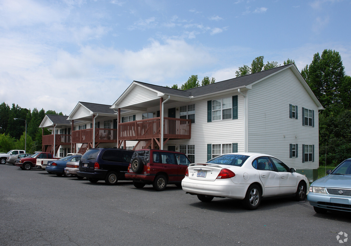 Primary Photo - Terrace Trace Apartments