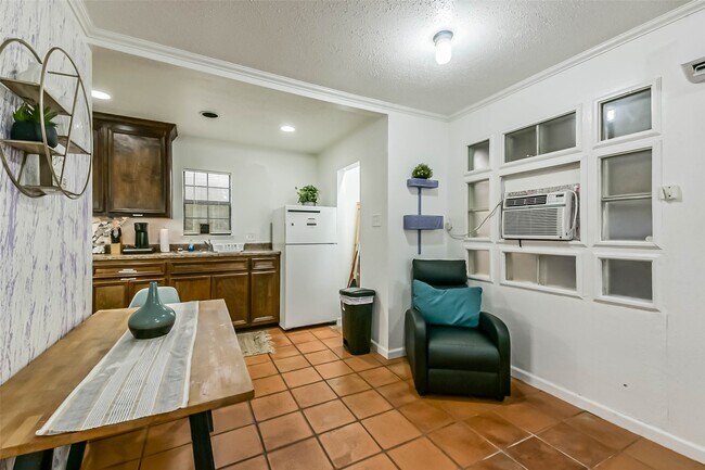 Foto del edificio - 402 Bomar St