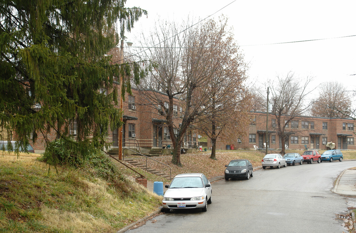 Building Photo - Marcum Terrace