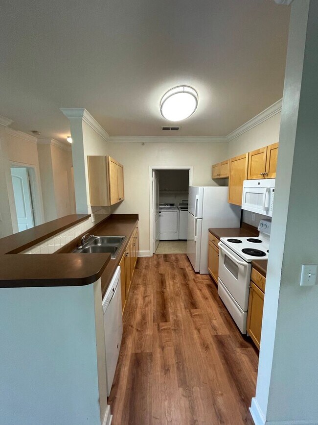 Building Photo - 2BD / 2BA  HOME IN THREE FOUNTAINS OF VIERA COMMUNITY - 3rd Floor