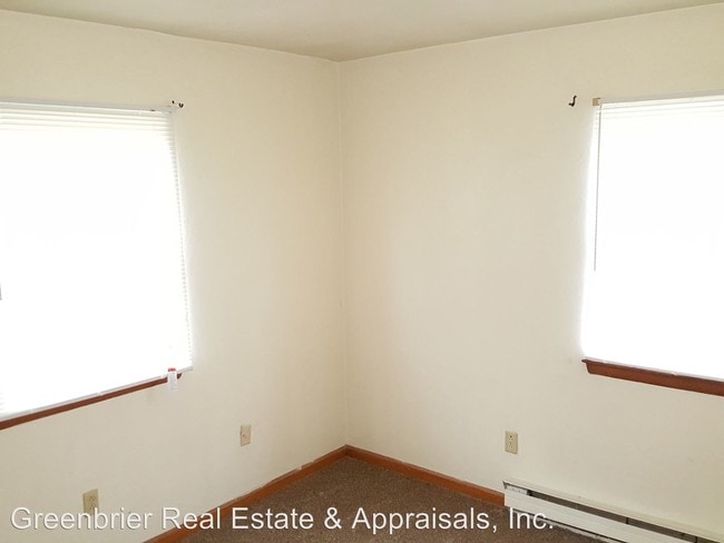 Building Photo - 2119 Grandy Ave