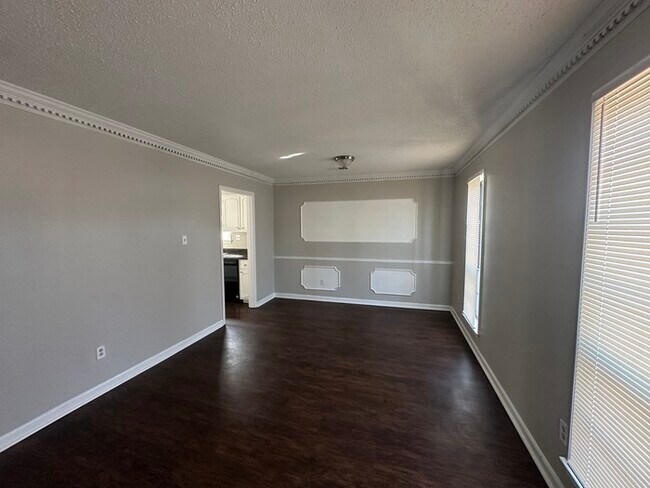 Foto del edificio - 2676 Dromedary Dr