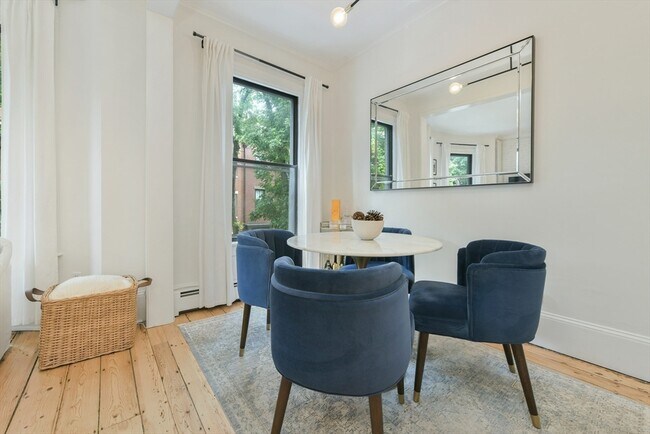 Foto del edificio - 77 Waltham St