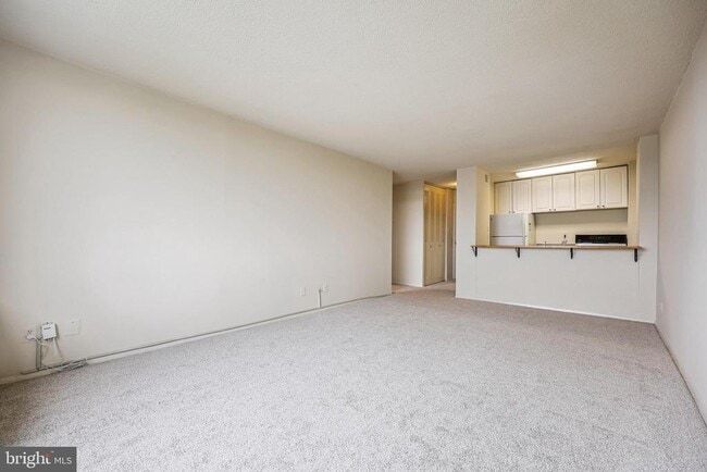 Building Photo - 11801 Rockville Pike