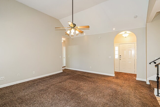 Foto del edificio - 318 Gatewood Dr