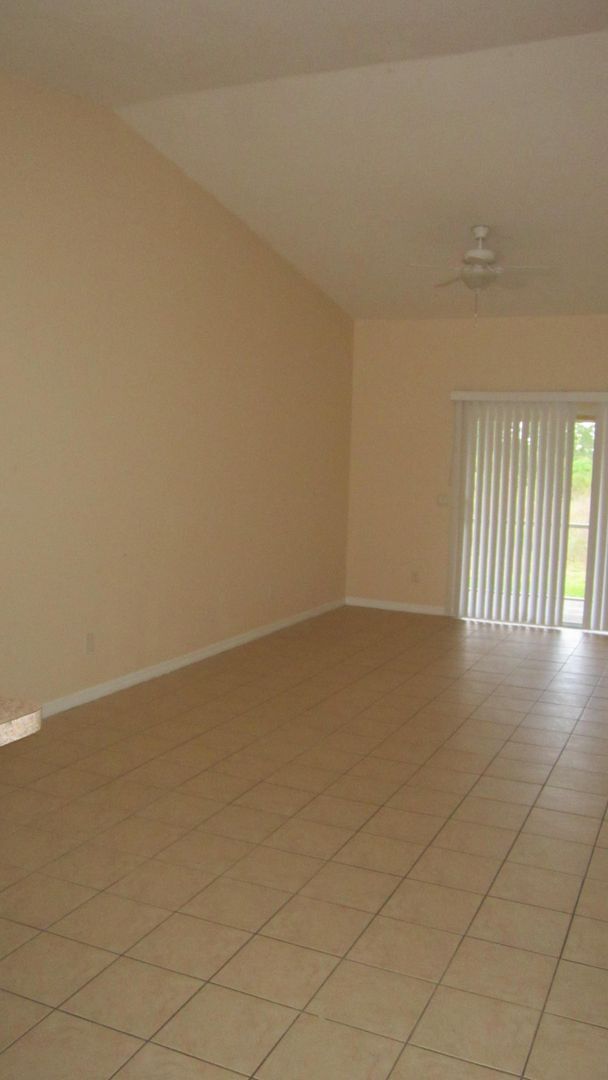 Foto del edificio - 1416-1418 W 12th St