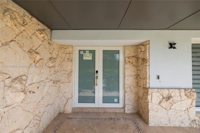 Foto del edificio - 24901 SW 157th Ave